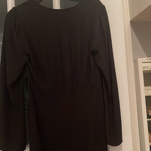 COPY - Beautiful Rixo dress w/ feather trim. Worn once. Perfect for the holiday… - Picture 4 of 4